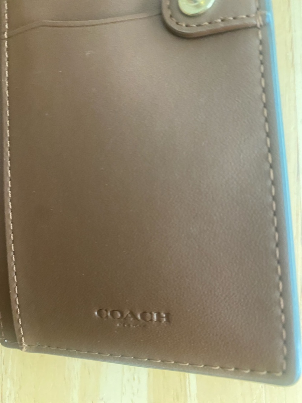 Coach Brown Signature Continental Wallet w Gold Logo & center zipper area EUC - Picture 9 of 15